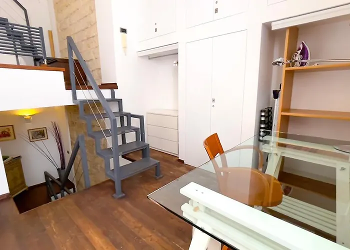 Il Rifugio Del Dottore Howme アパート バーリ